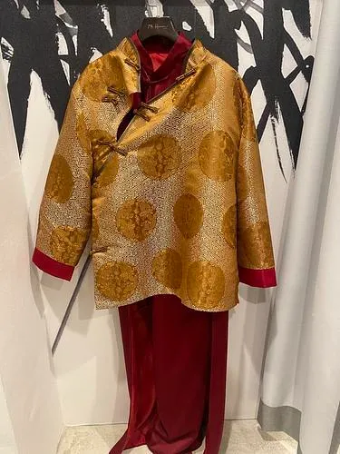 S05AAT 1624 Dark Gold Male Kua top with red inner size: L