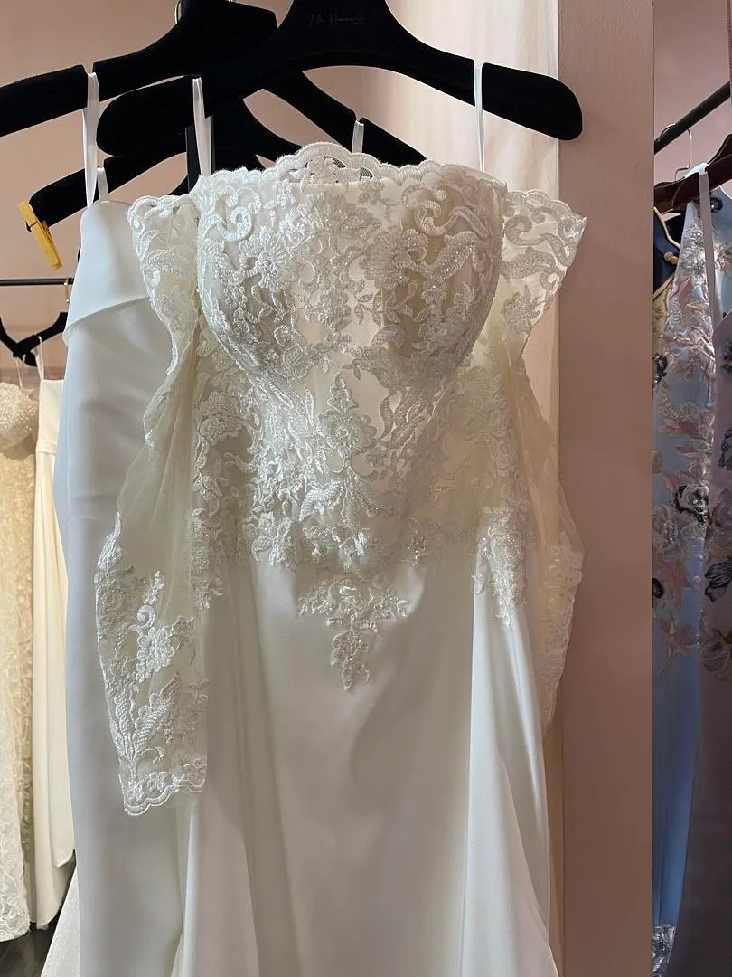 S05AAT 1485 off shoulder long sleeve satin bottom star