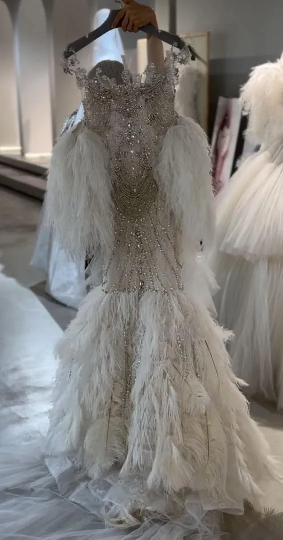 S05AAT 1544 VIP Beaded full feather and feather off shoulder