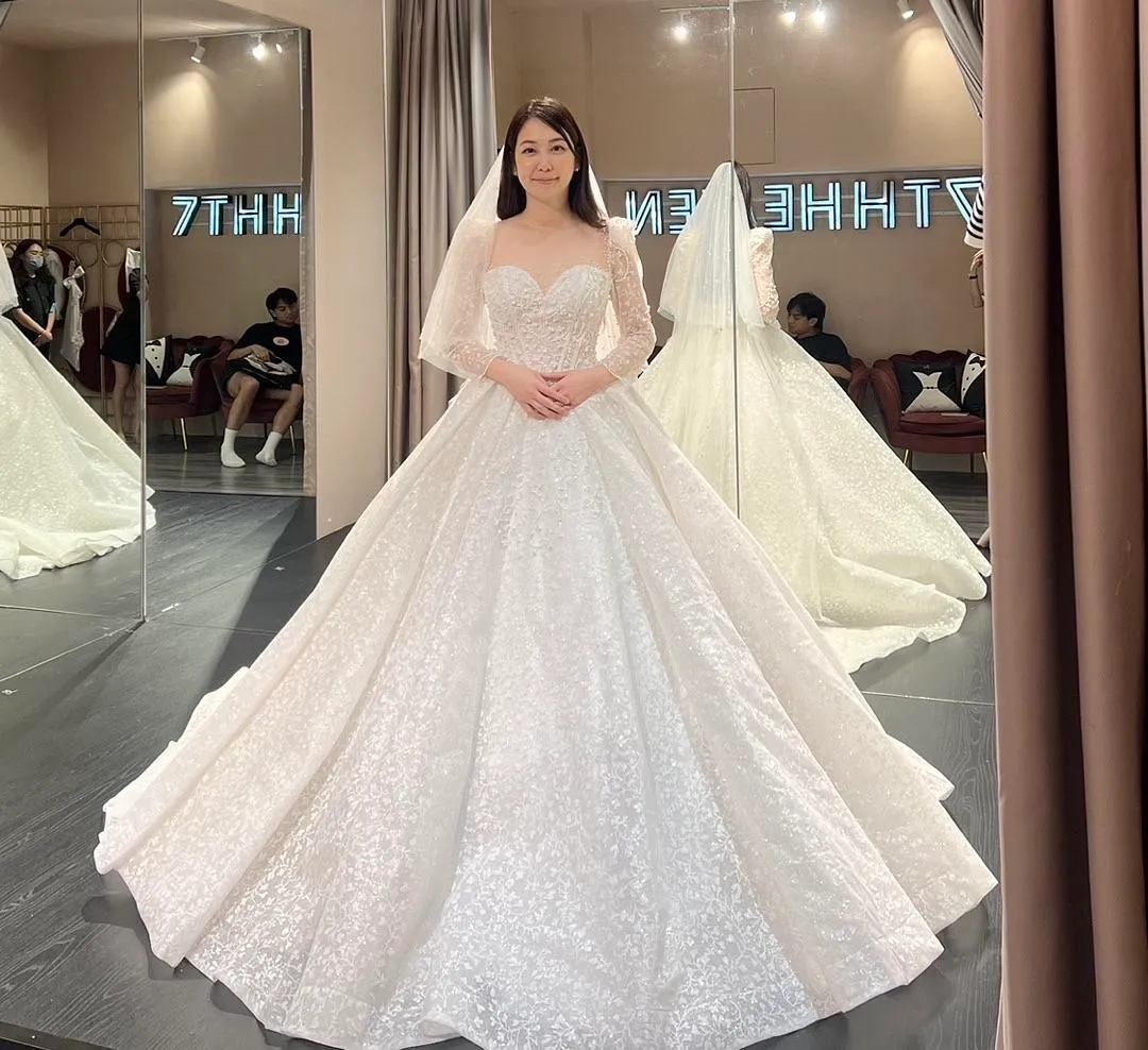 S05AAT 0983 Pearl beaded small flower long sleeve premium ball gown