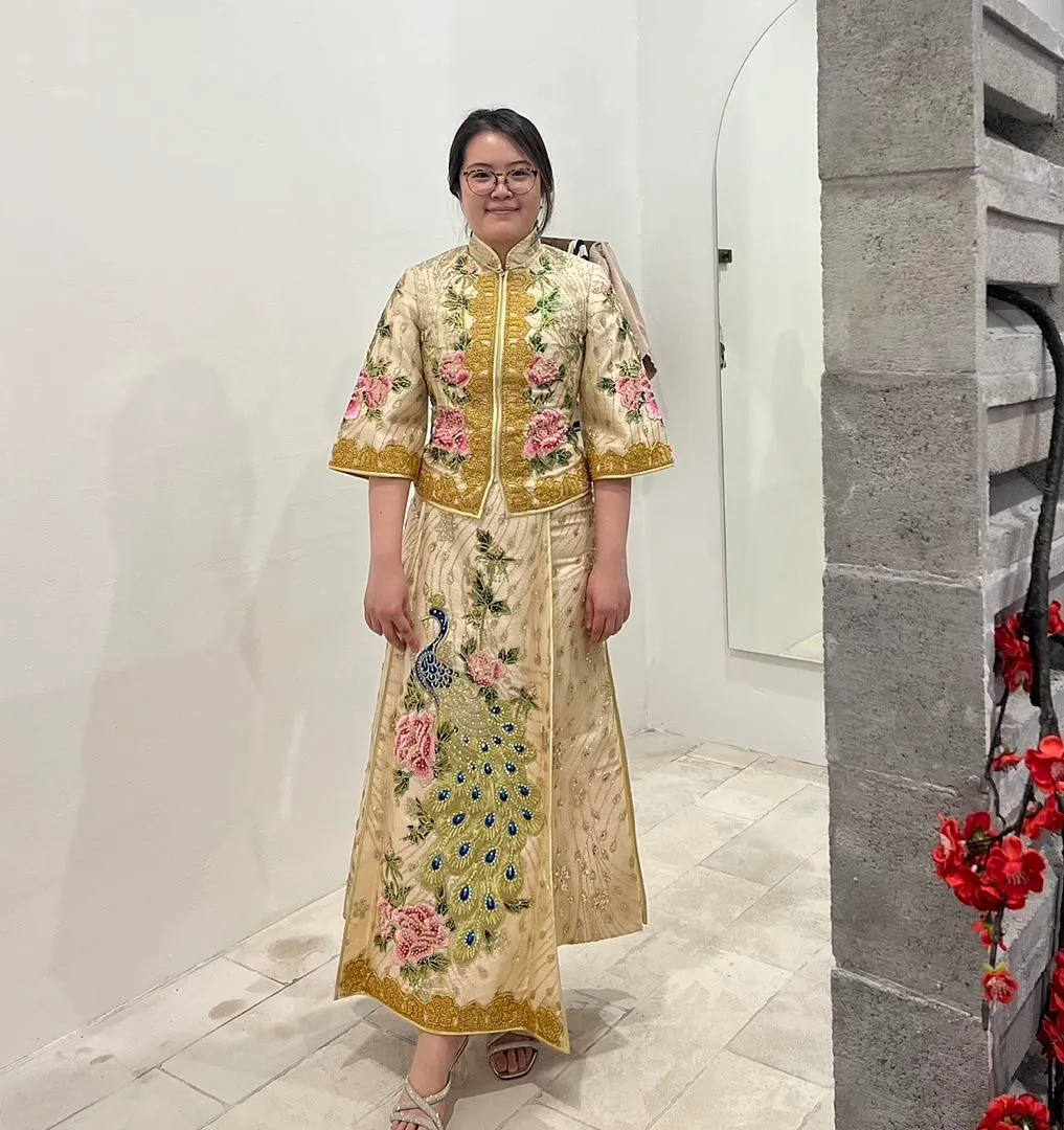 S05AAT 1085 - female kua MK Peacock Size: L