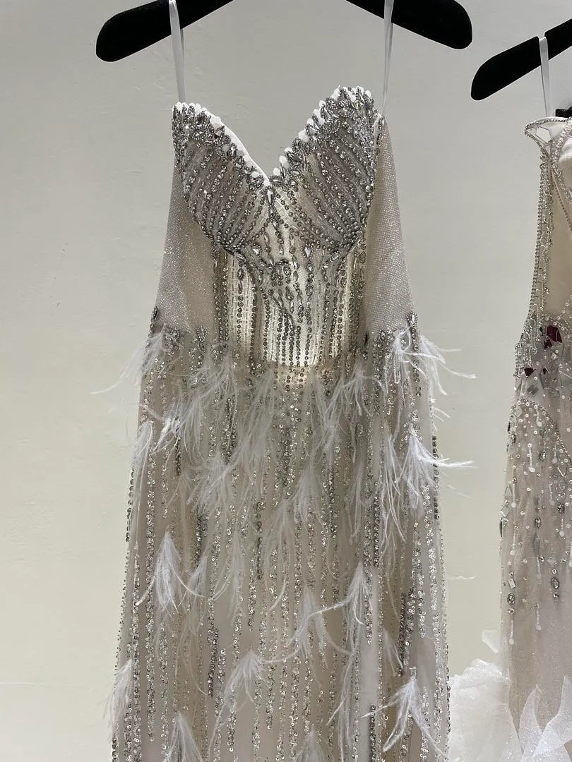 S05AAT 1433 Viet Feather bottom Straight Shell sweet heart