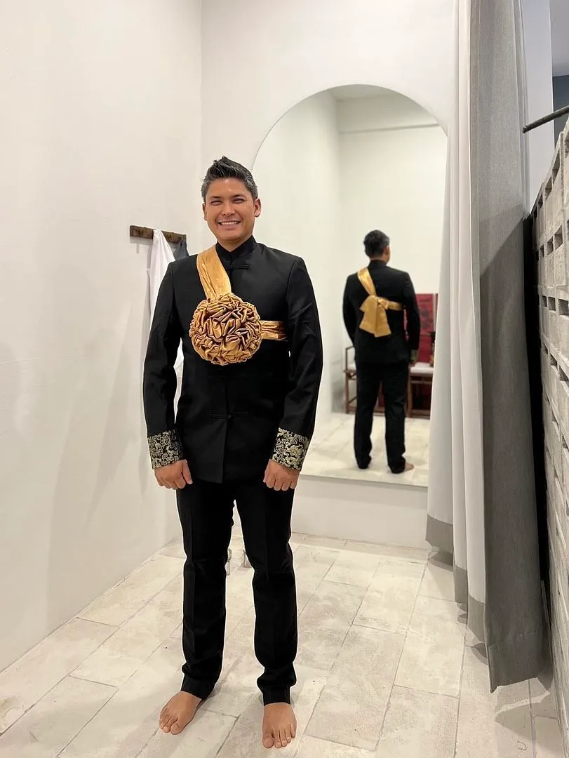 S05AAT 0929 - male Kua luna black 中山 dragon sleeves Larger(Full Dragon) s”Smaller (Half Dragon)