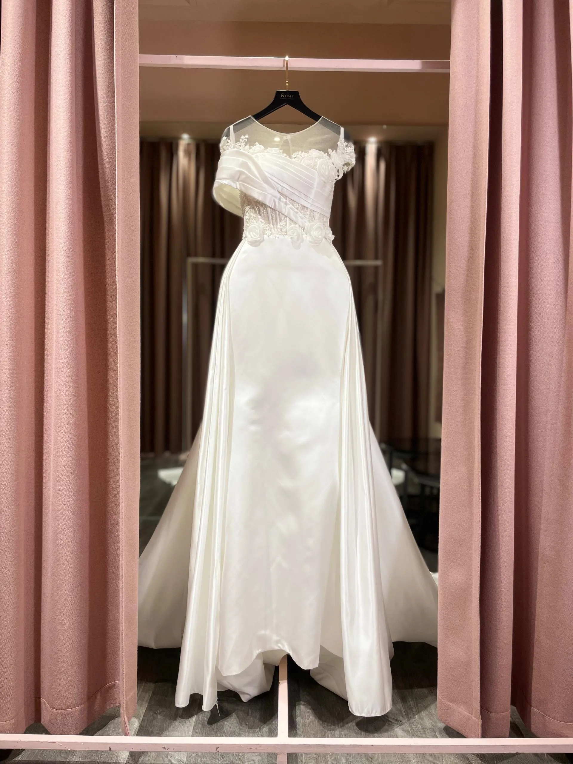 S05AAT 1501 sheer top 3D rose flower satin A line cape off shoulder