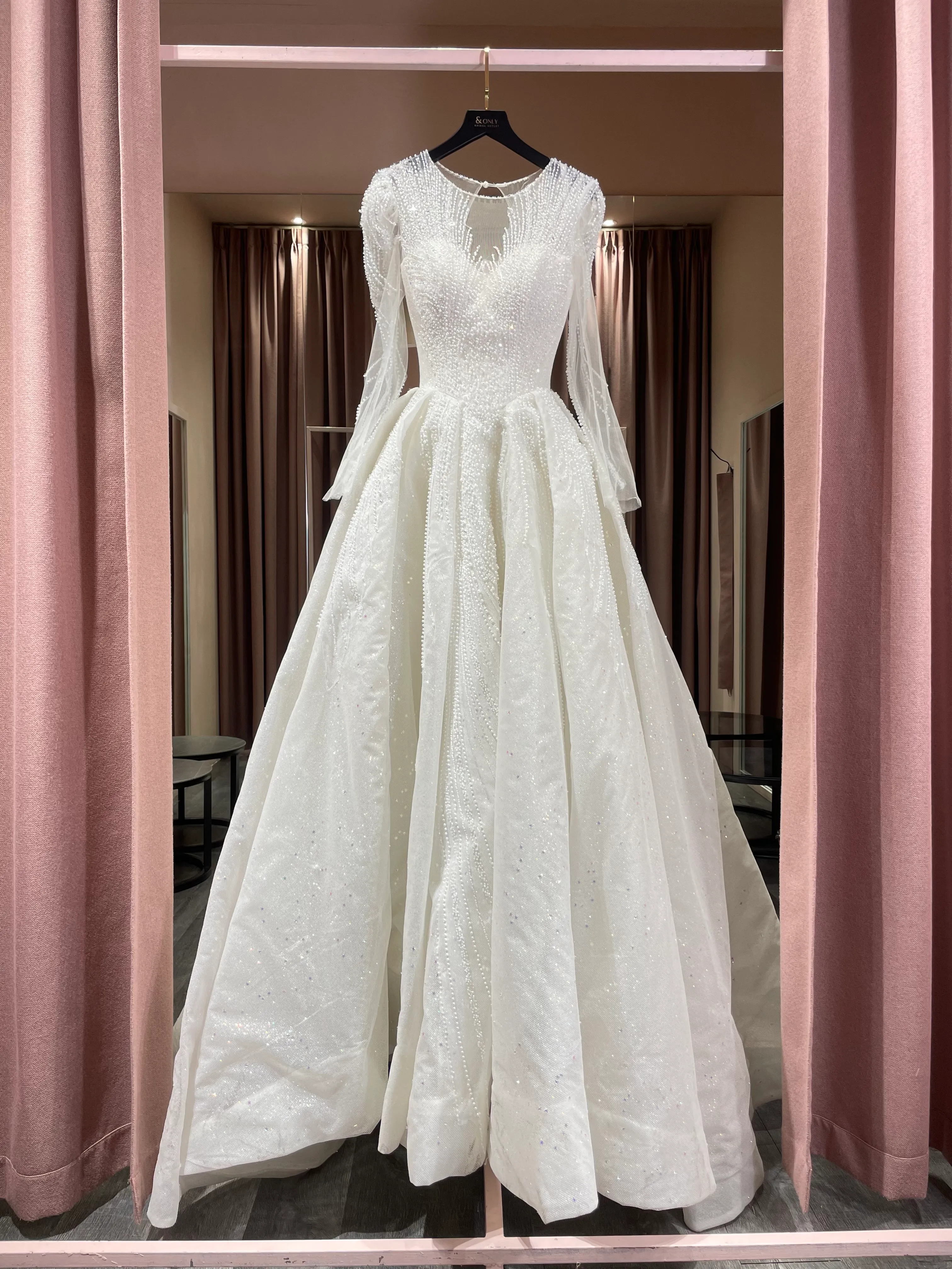 S05AAT 1165 Pearl with star long sleeve ball gown