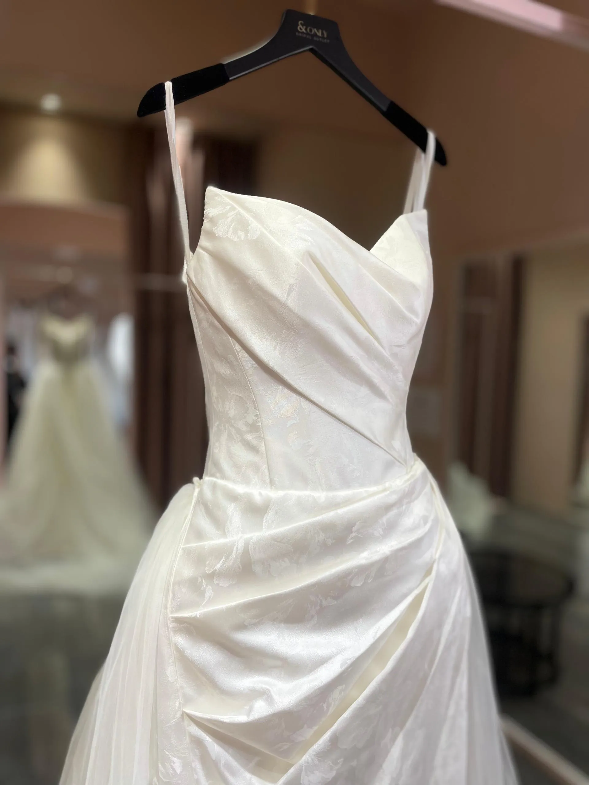 S05AAT 1491 sweet heart short dress with slit satin flower pattern with detachable double layers train sheer