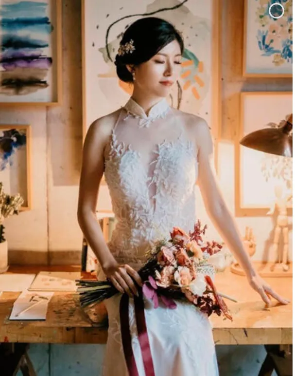 1717 Halter cheongsam champagne mermaid short trian (S / XL)