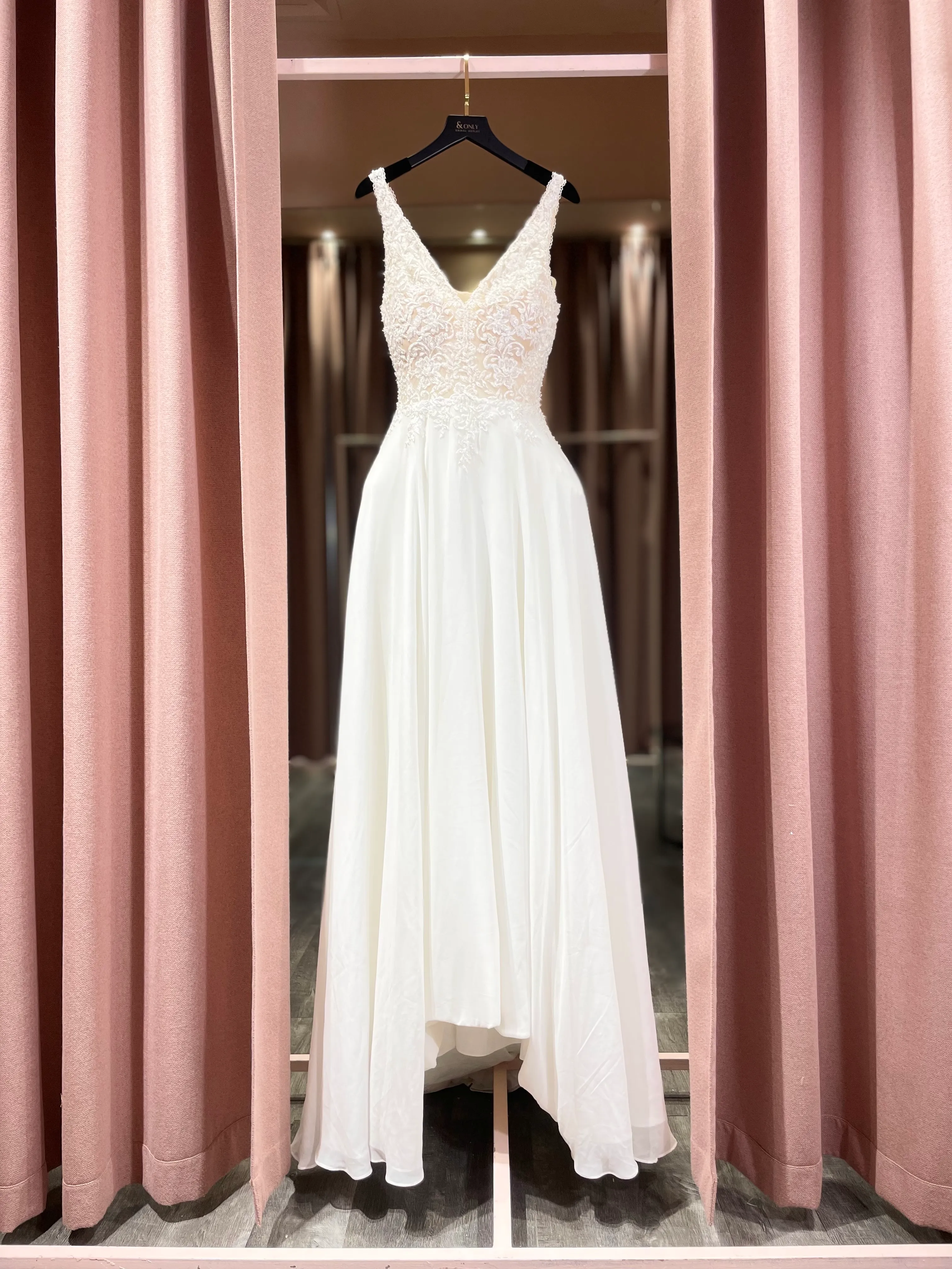 0786 -  plain Chiffon A line