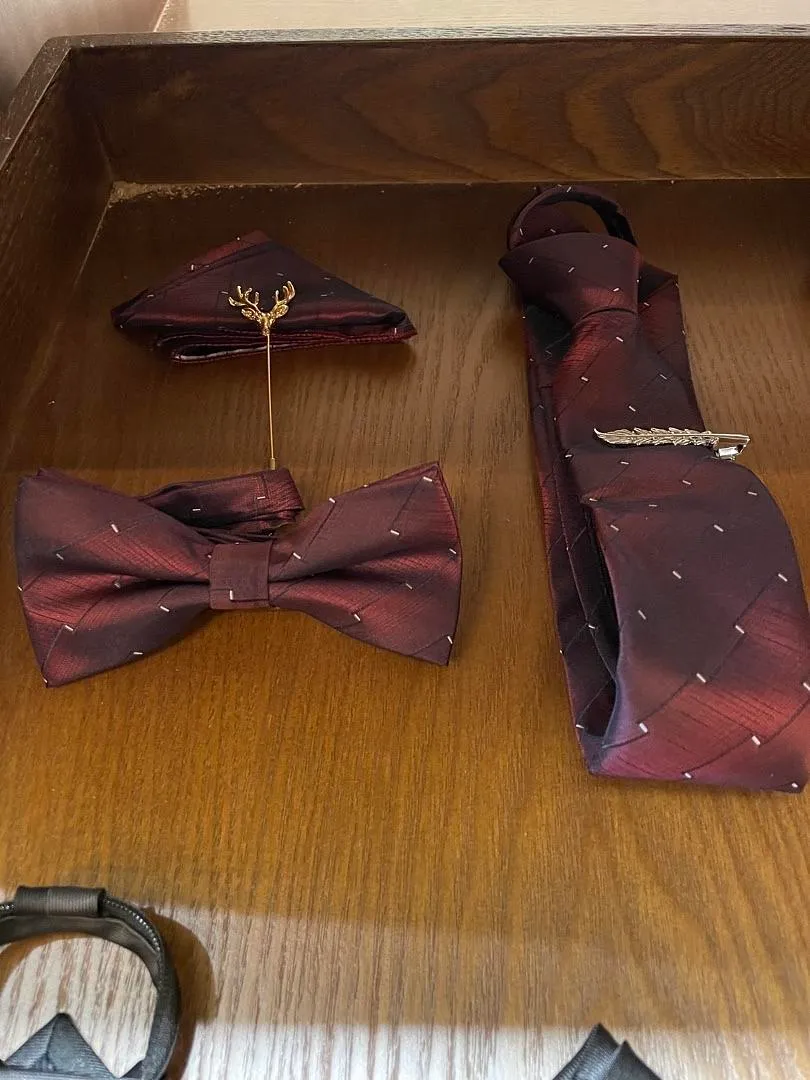 S05AAT 1475 Red base white dot zipz texture bow tie set