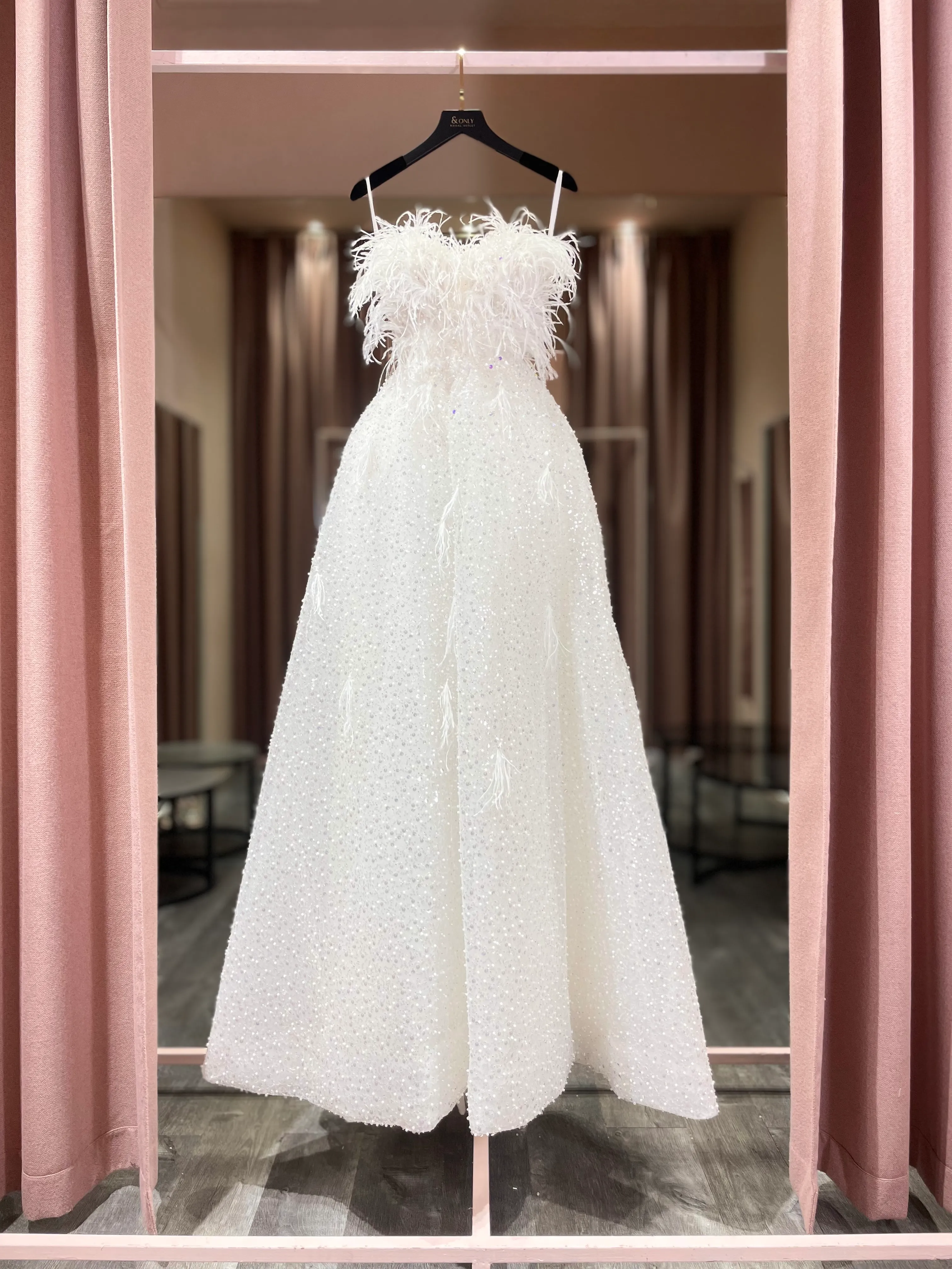 0985 Feather Aline Gown Plus