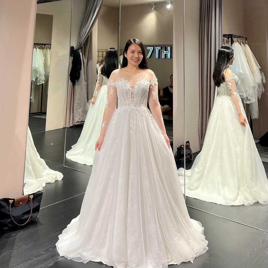 S05AAT 0726 - Chia may deep V corset long sleeves A-line lace