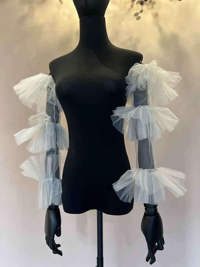 S05AAT 1118 Chanwon layered sleeve