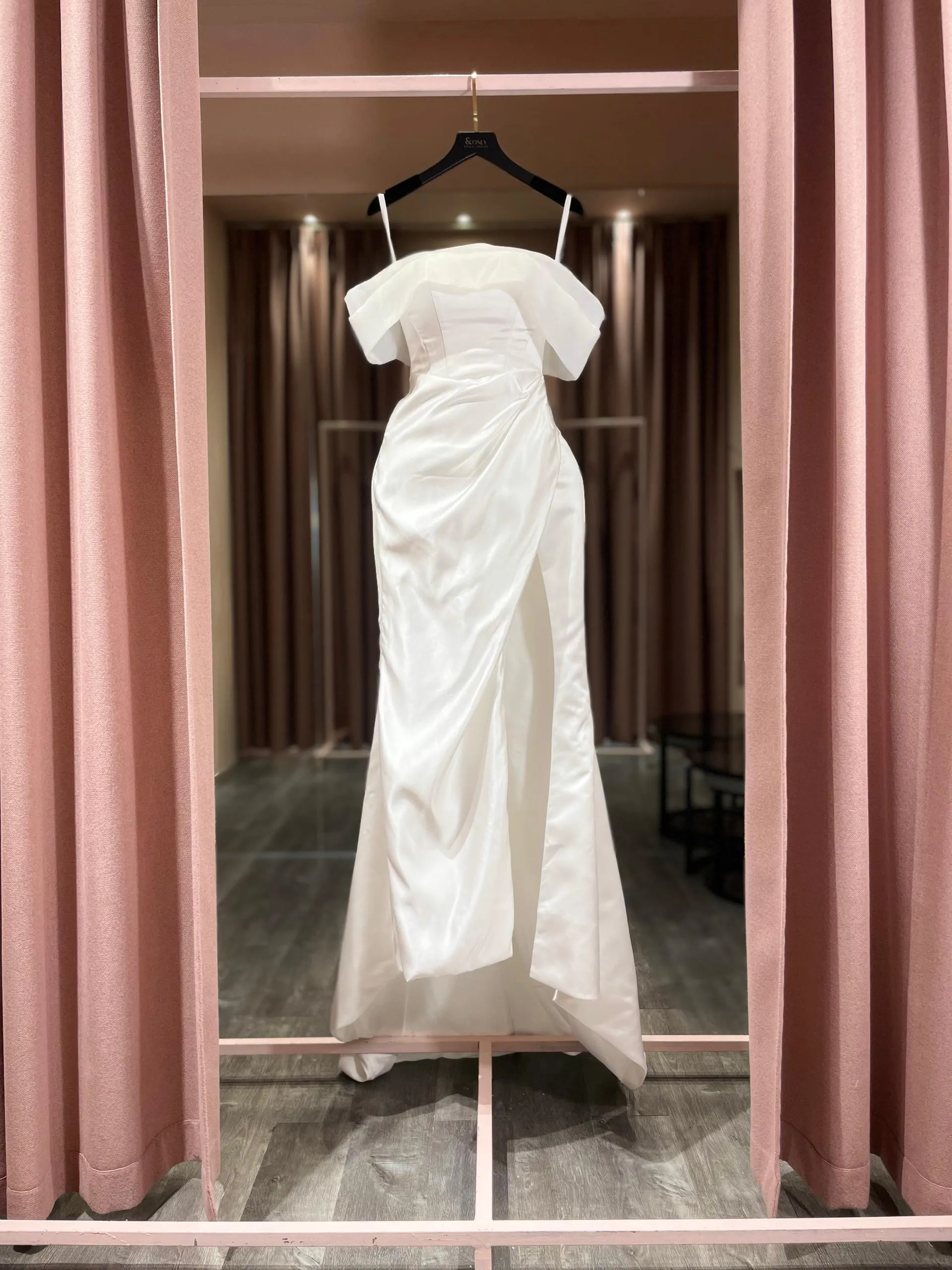 S05AAT 0895 - 2 sizes! Satin off shoulder tulle mermaid with slit