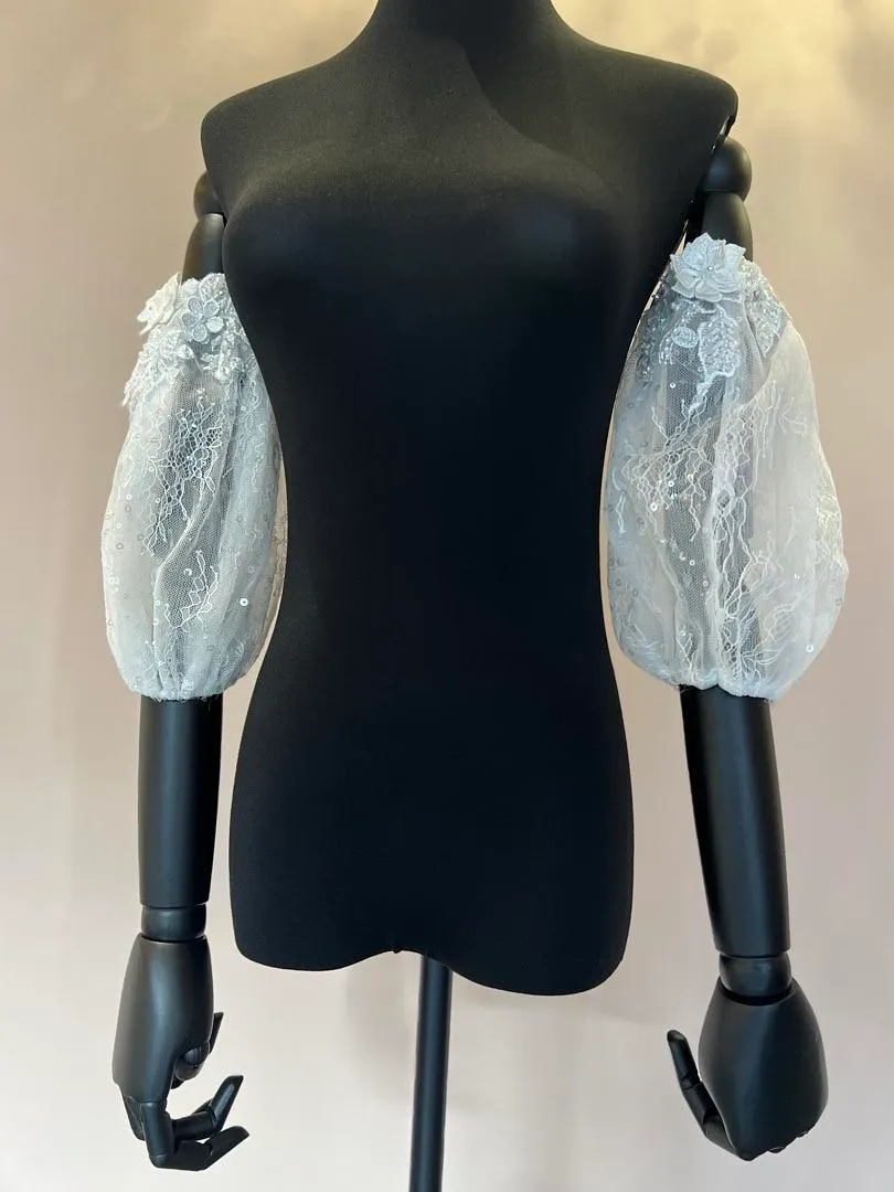 S05AAT 1113 Medium length puffy sleeve with 3D flower