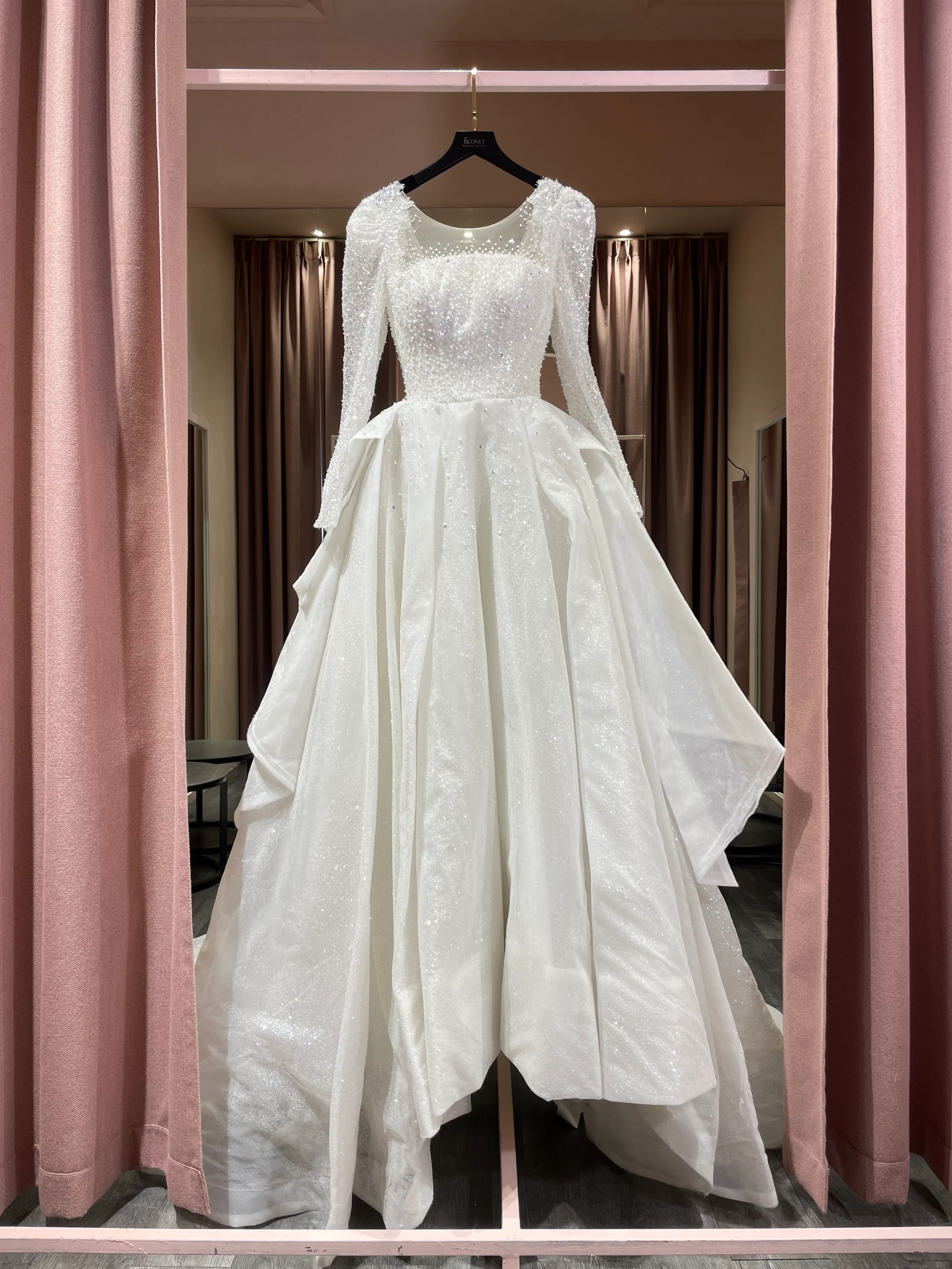 S05AAT 1040 Long sleeve ball gown sides with layers straight neckline