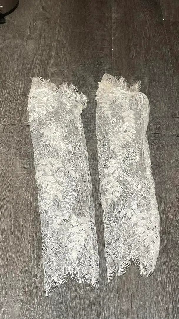 S05AAT 1539 French lace sleeve