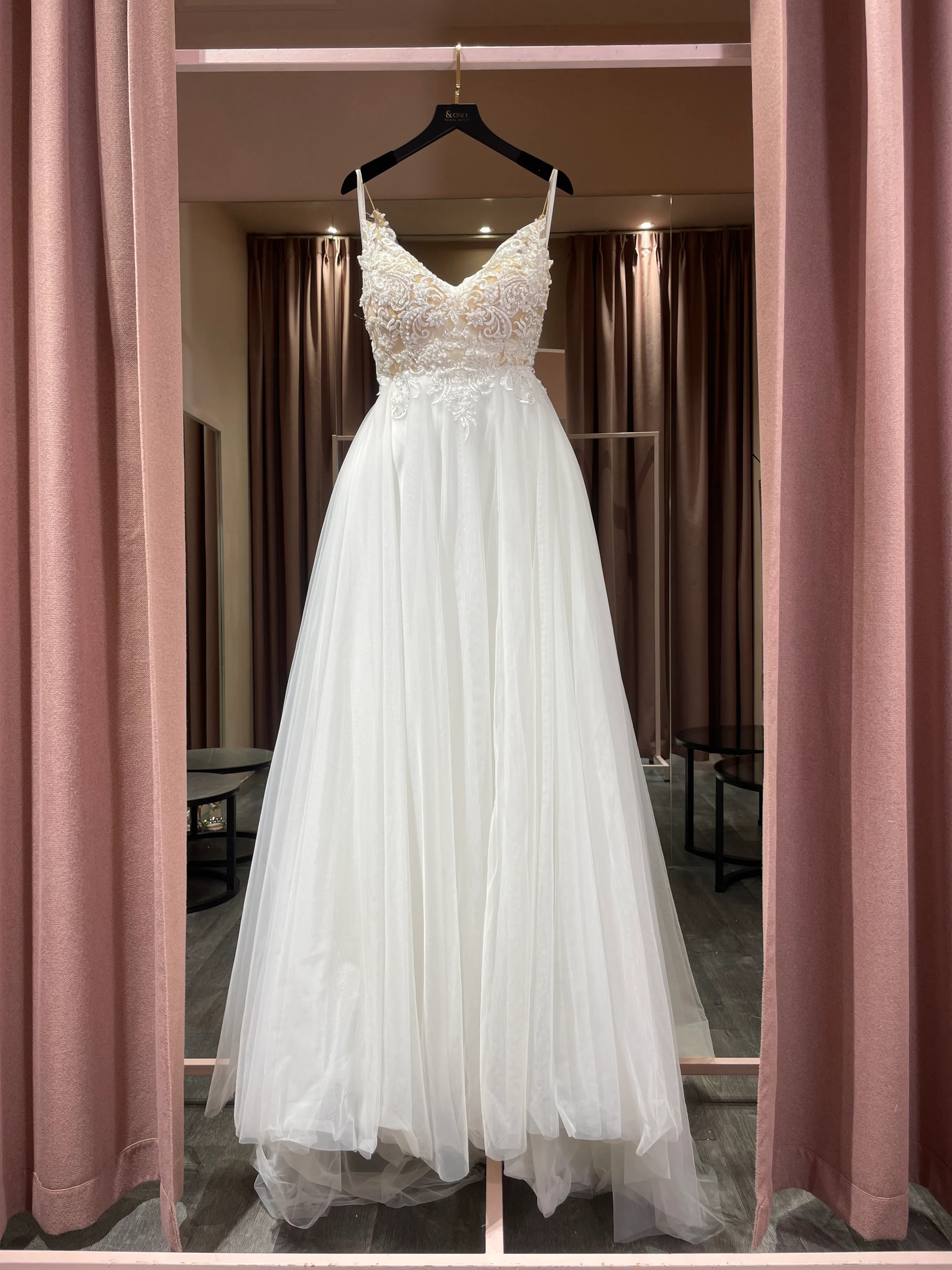 0496 - Natalie asher new spag strap A line tulle