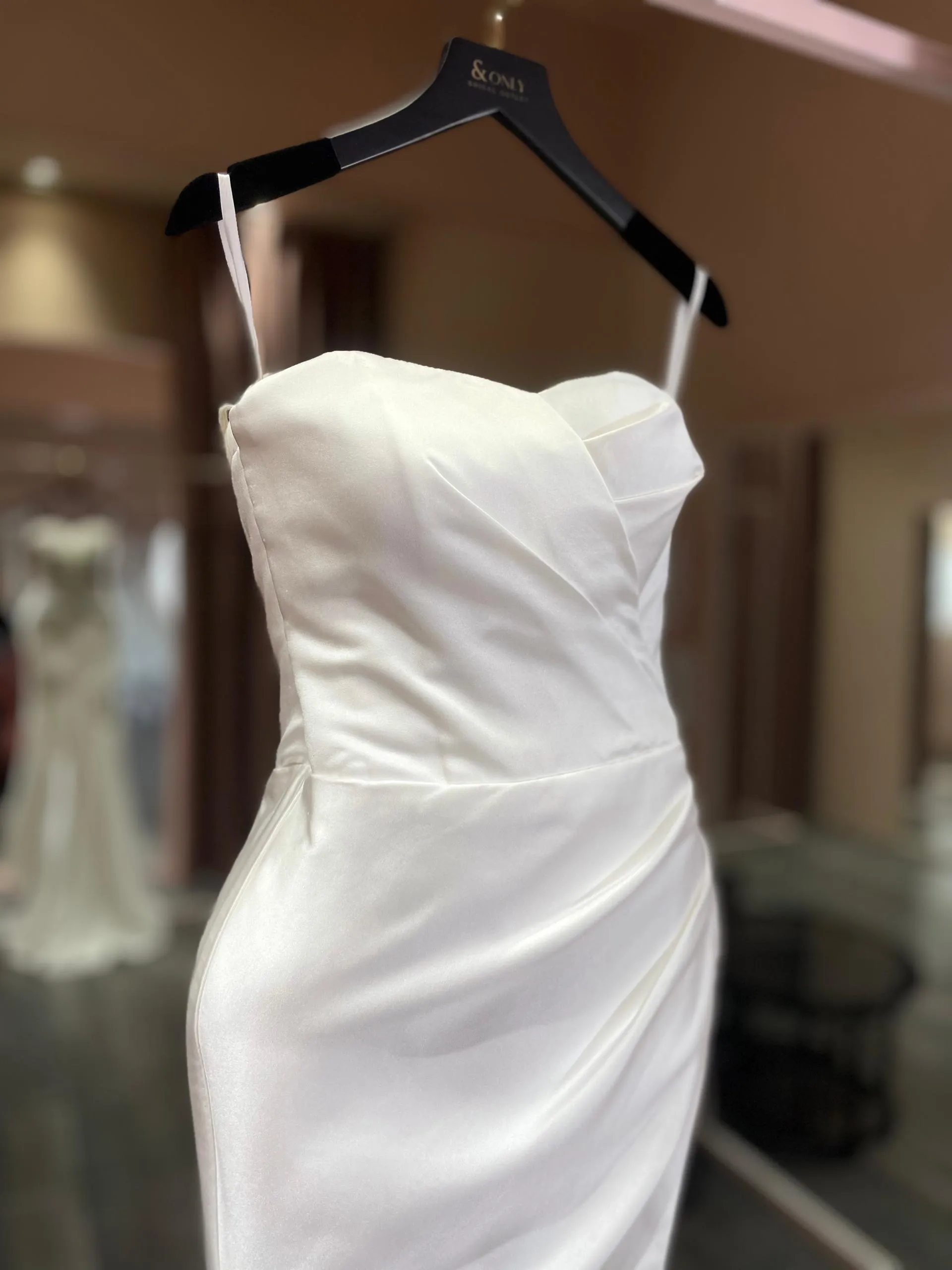 S05AAT 1279 Satin pleats mermaid with slit cat eye neckline