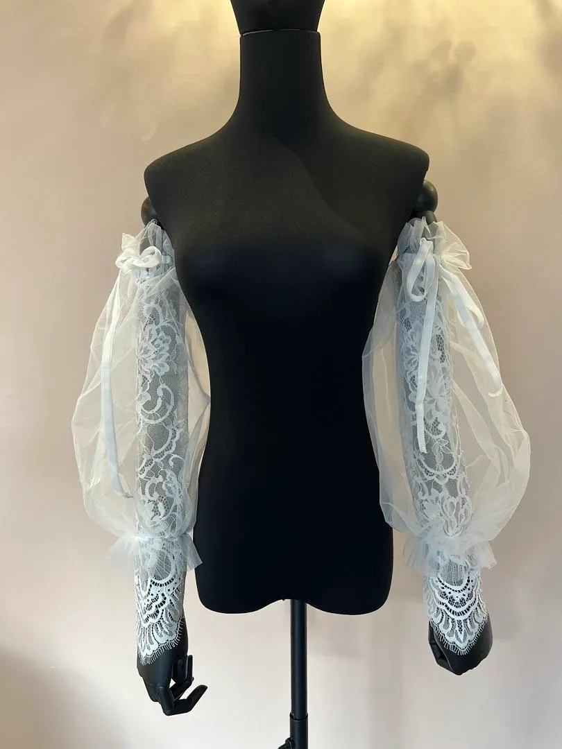 S05AAT 1112 Puffy sleeve french lace inner with ribbon