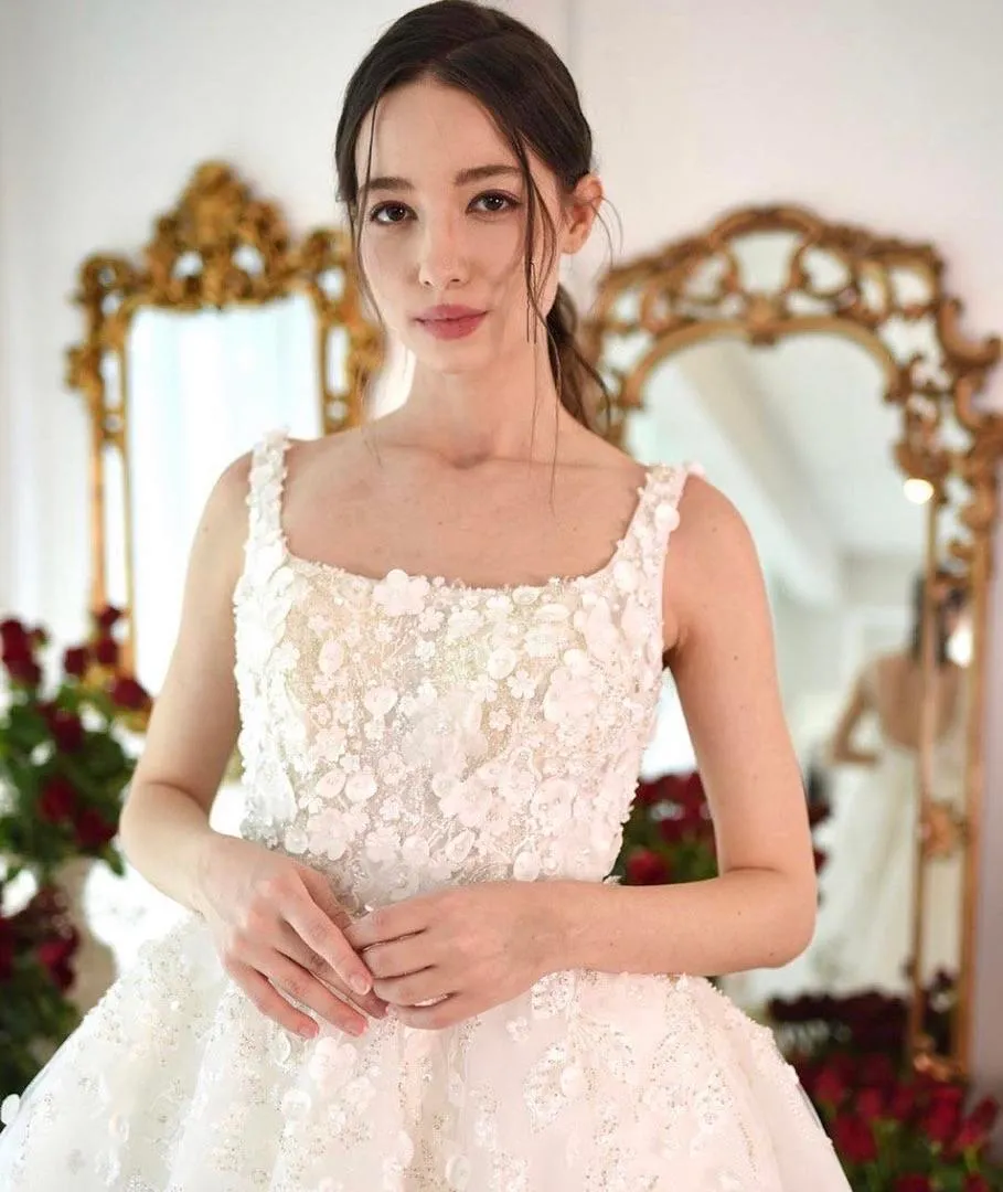 S05AAT 0921 - Square neck korean ball gown