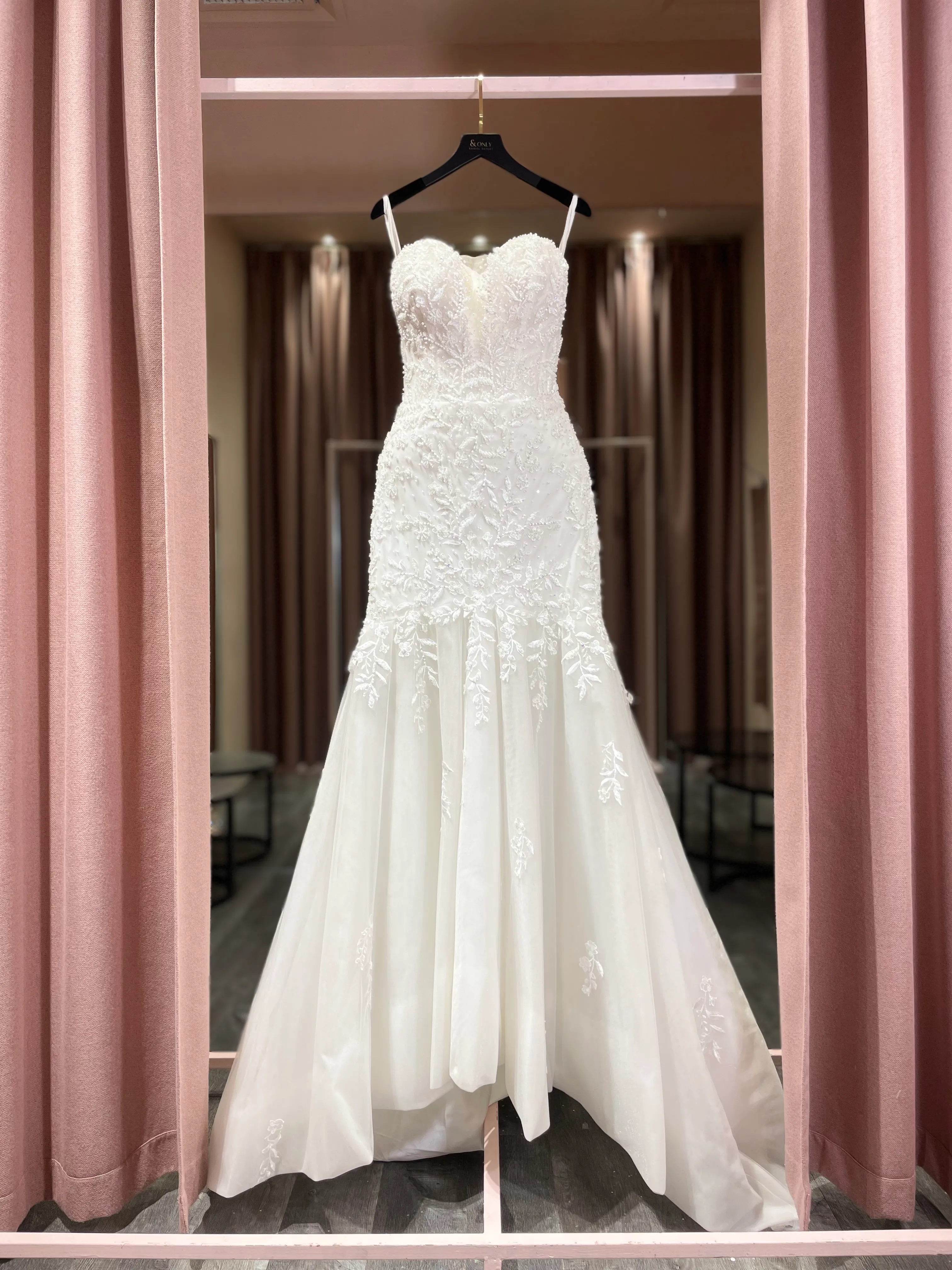 S05AAT 1533 Deep V sweet lace beadings mermaid trumpet off shoulder plus size