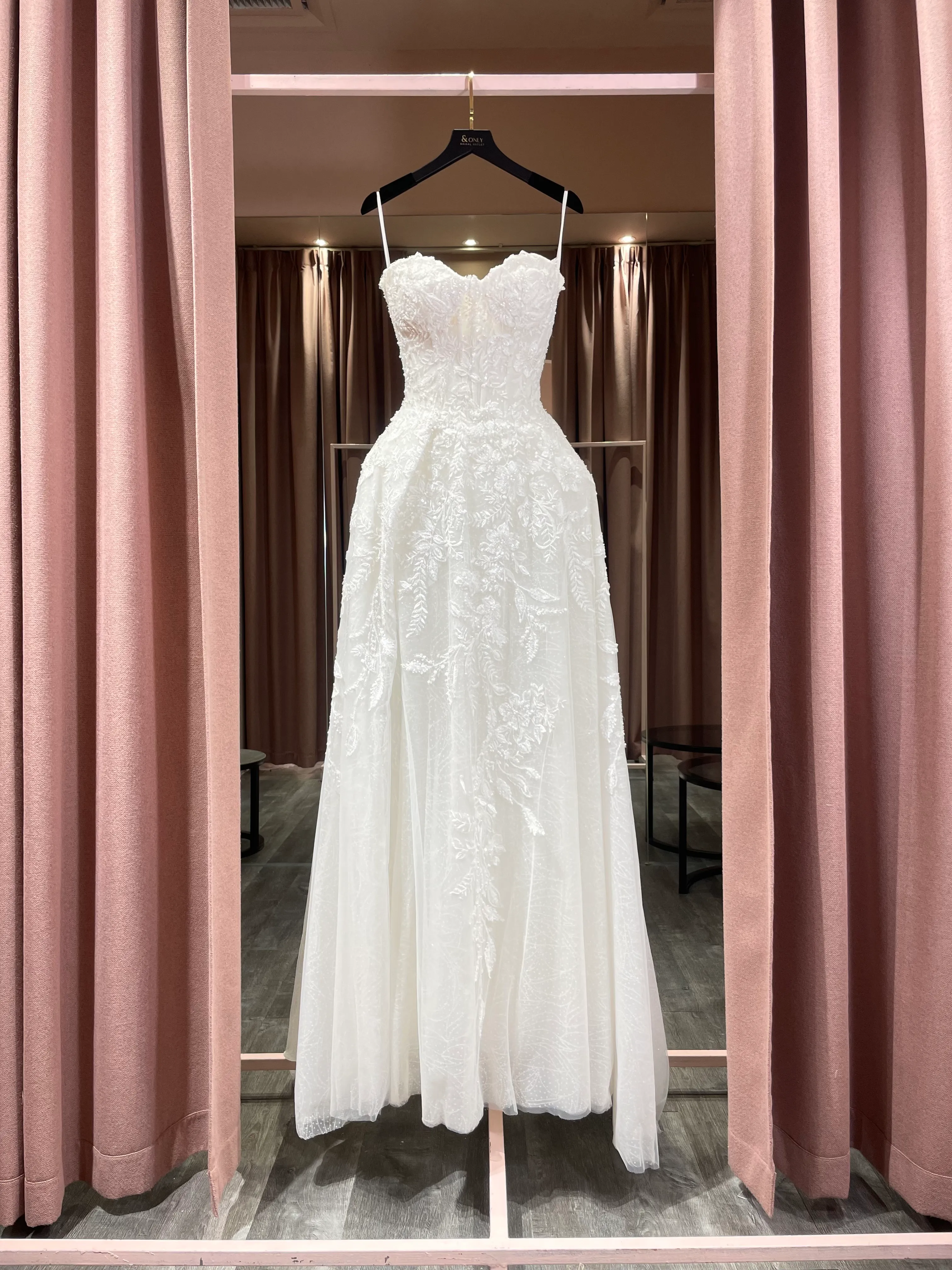 S05AAT 1168 Off shoulder lace with slit melissa modified inner mermaid