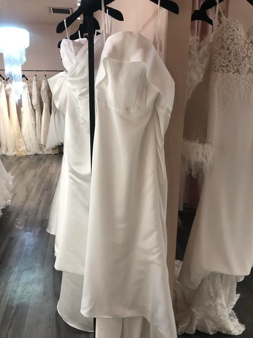 S05AAT 1330 Madeline off shoulder straight cut