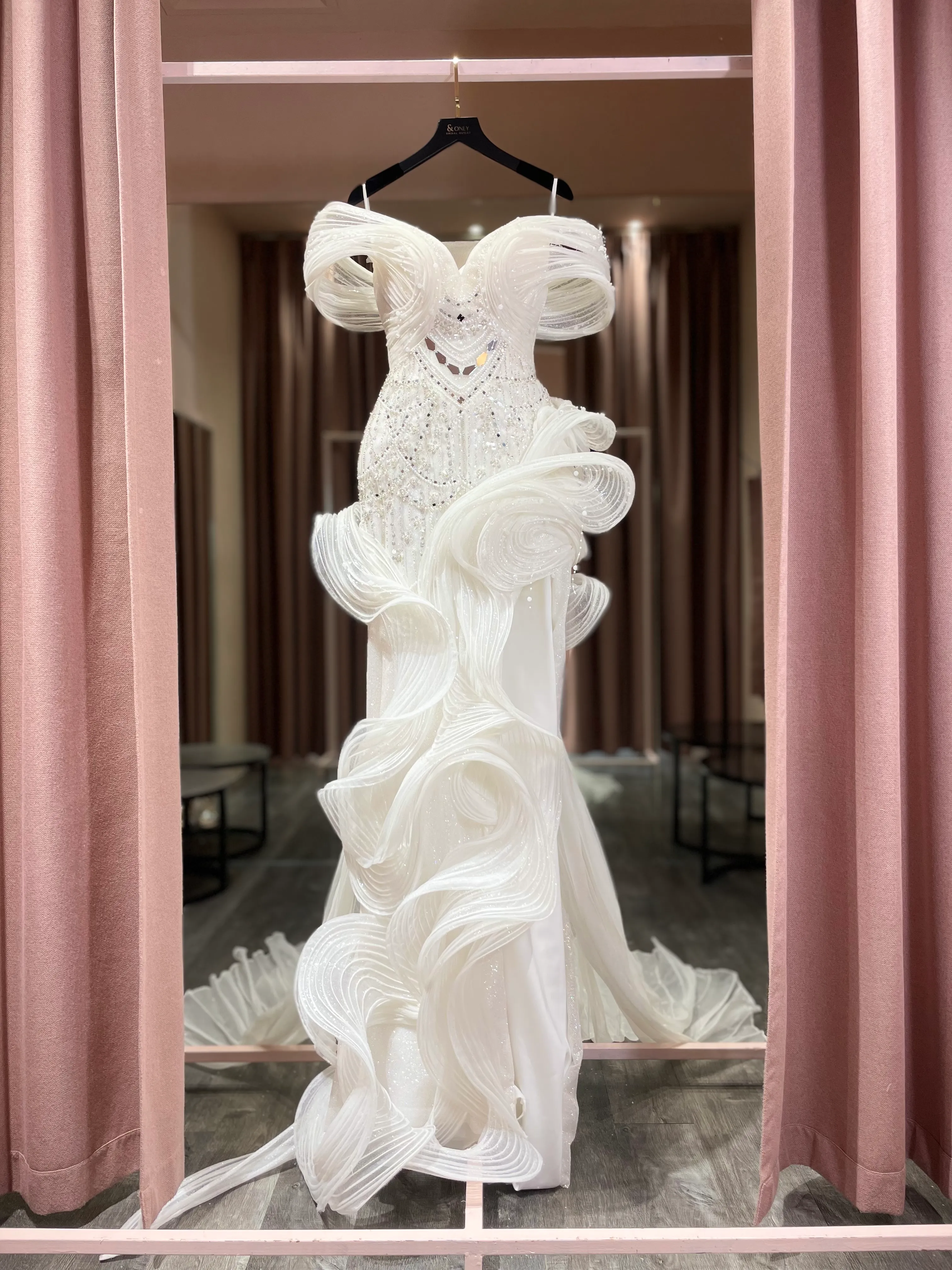 1454 - Ocean Off Shoulder Mermaid Slit