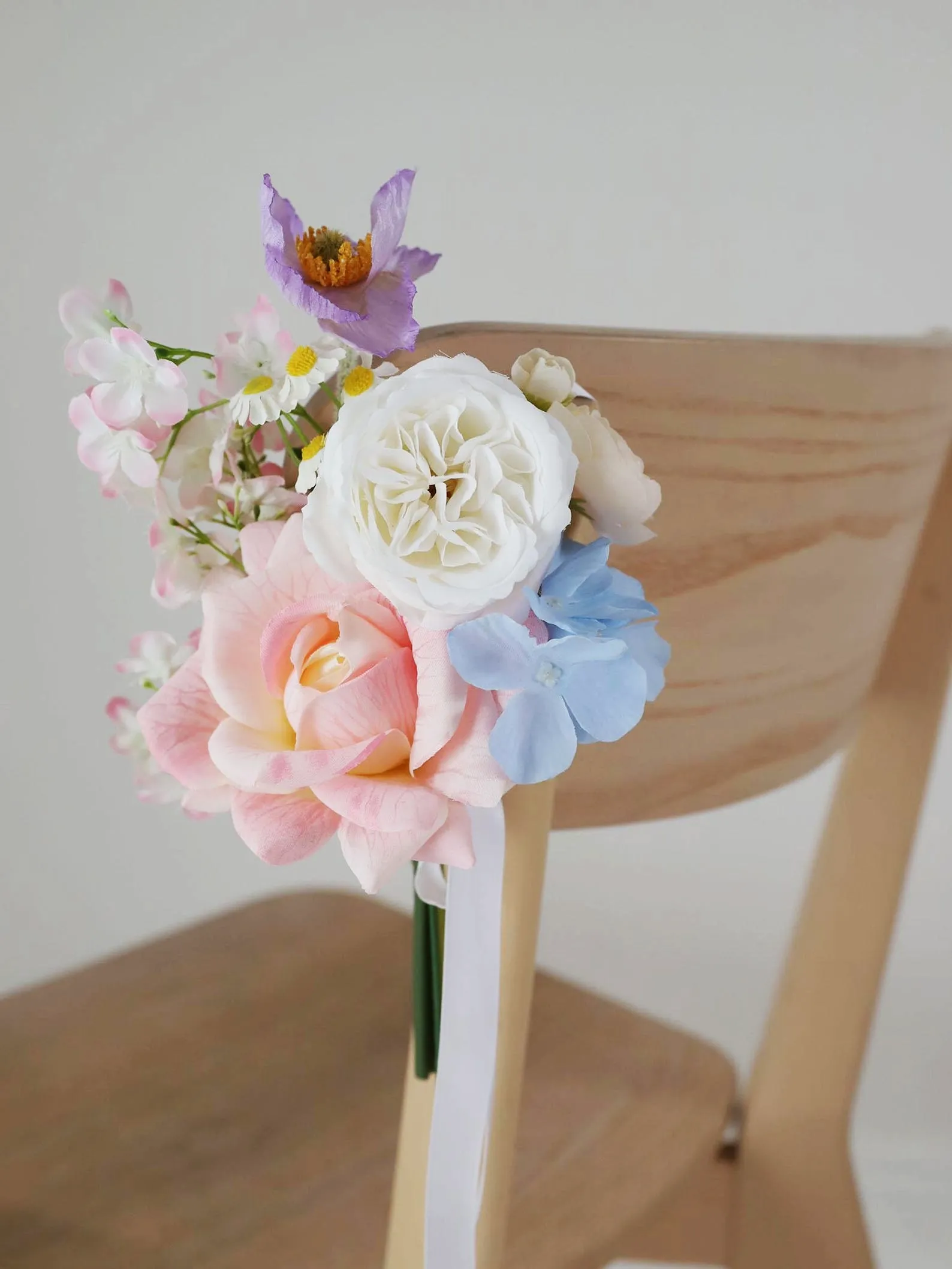 Cottage Bloom Chair Decor