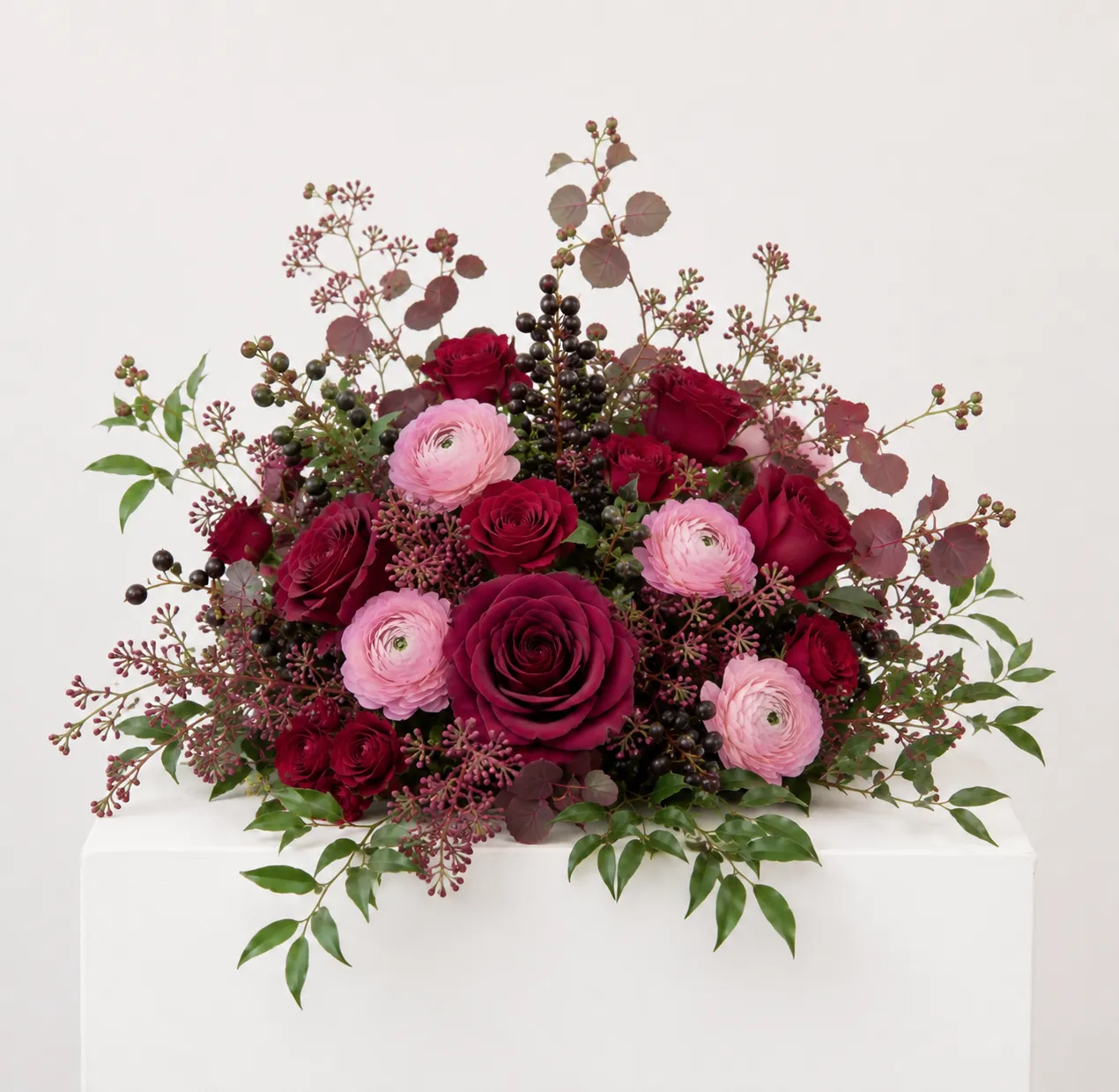 Dark Romance Signature Centerpiece