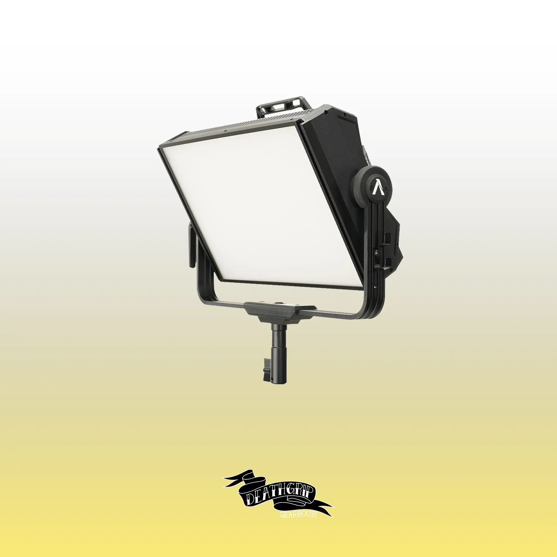 APUTURE P300C NOVA PANEL