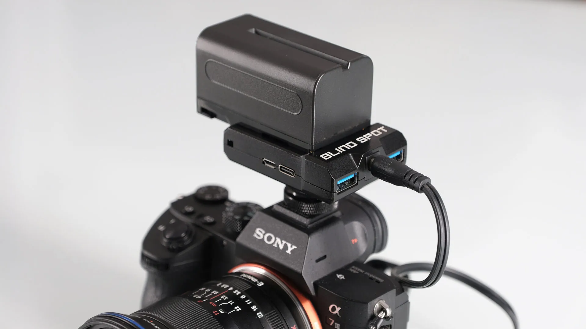 Blind Spot Gear - Tile Light Charger