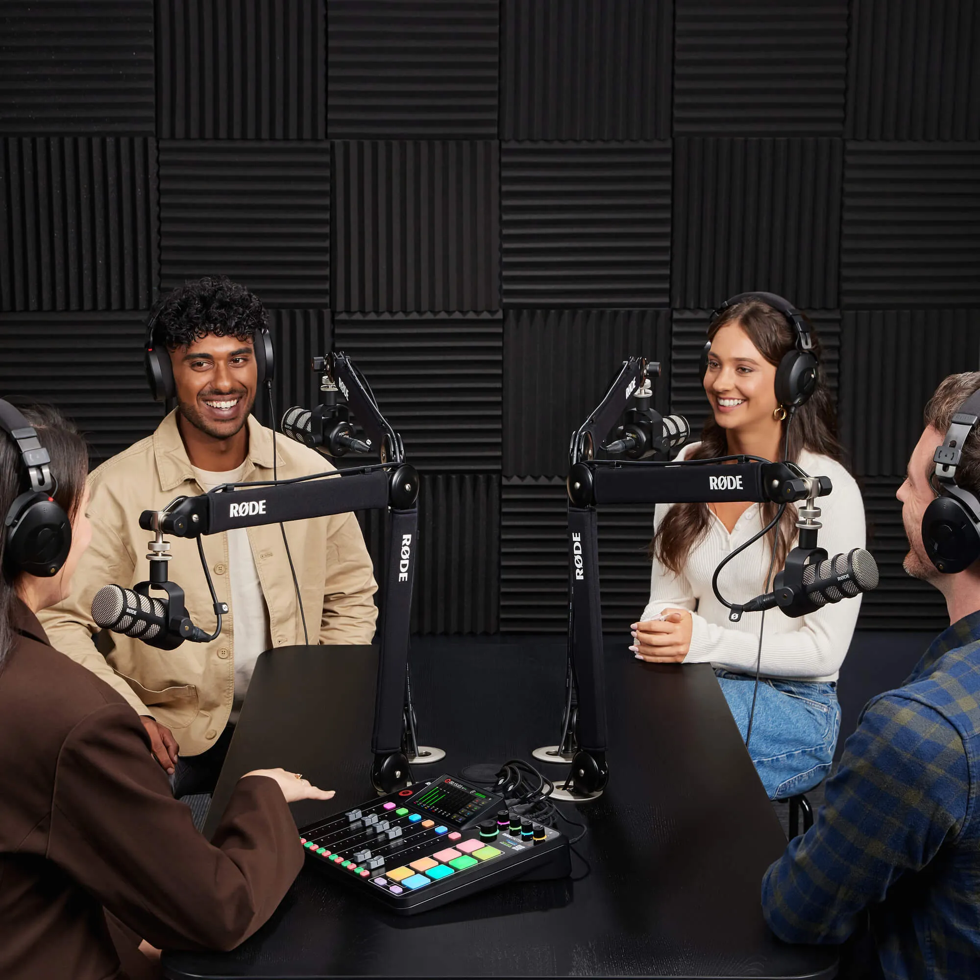 Kit Only - 4 Person Podcast  with Video (2 Cameras)