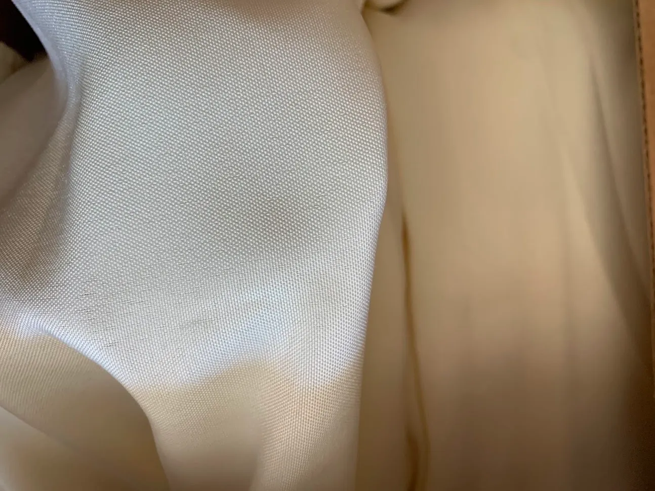 Tablecloth- Ivory Round 120" Polyester Tablecloth, 2 Price points offered 