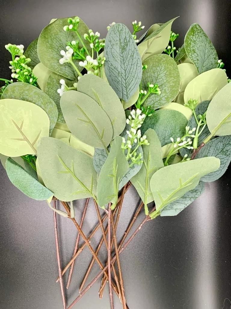 Florals- Seeded Eucalyptus stems, 10 pieces 