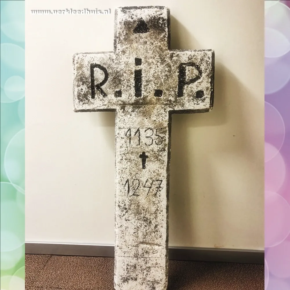 Grafsteen RIP huren