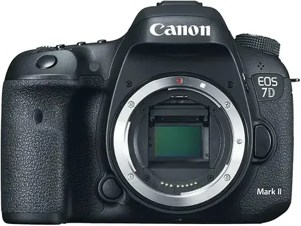 CANON 7D MARK II (APSC)