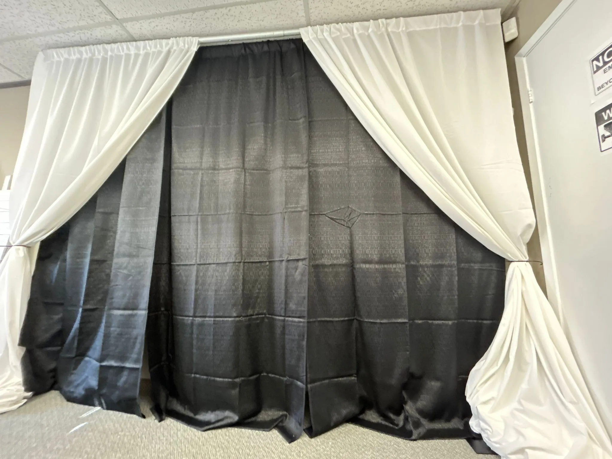 Black 10x10 ft Backdrop Kit