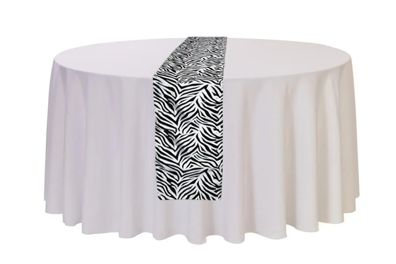 Damask Table Runner