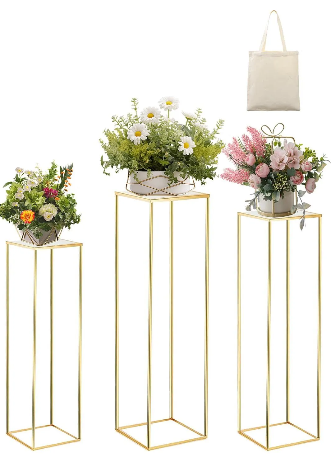 CAKE STAND PLINTH SQUARE GOLD