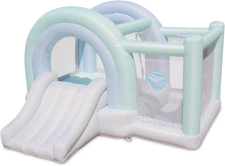 Bounceland Ultimate Daydreamer Bounce House