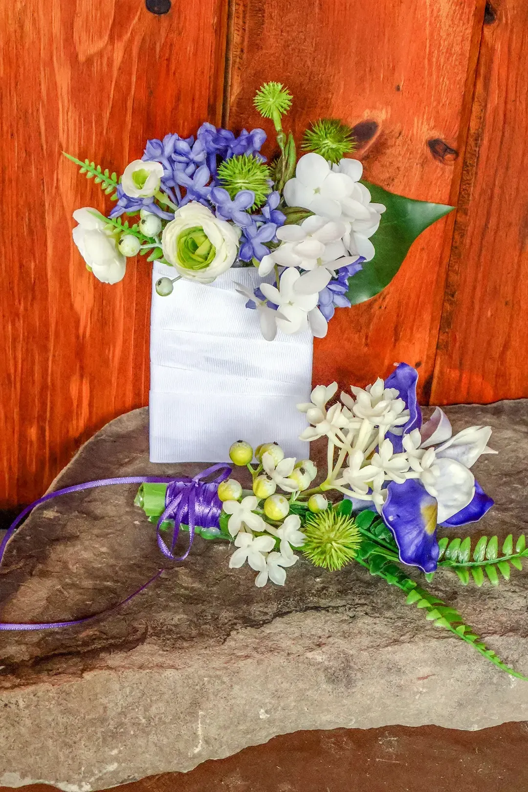 Lilac Dream - Boutonniere