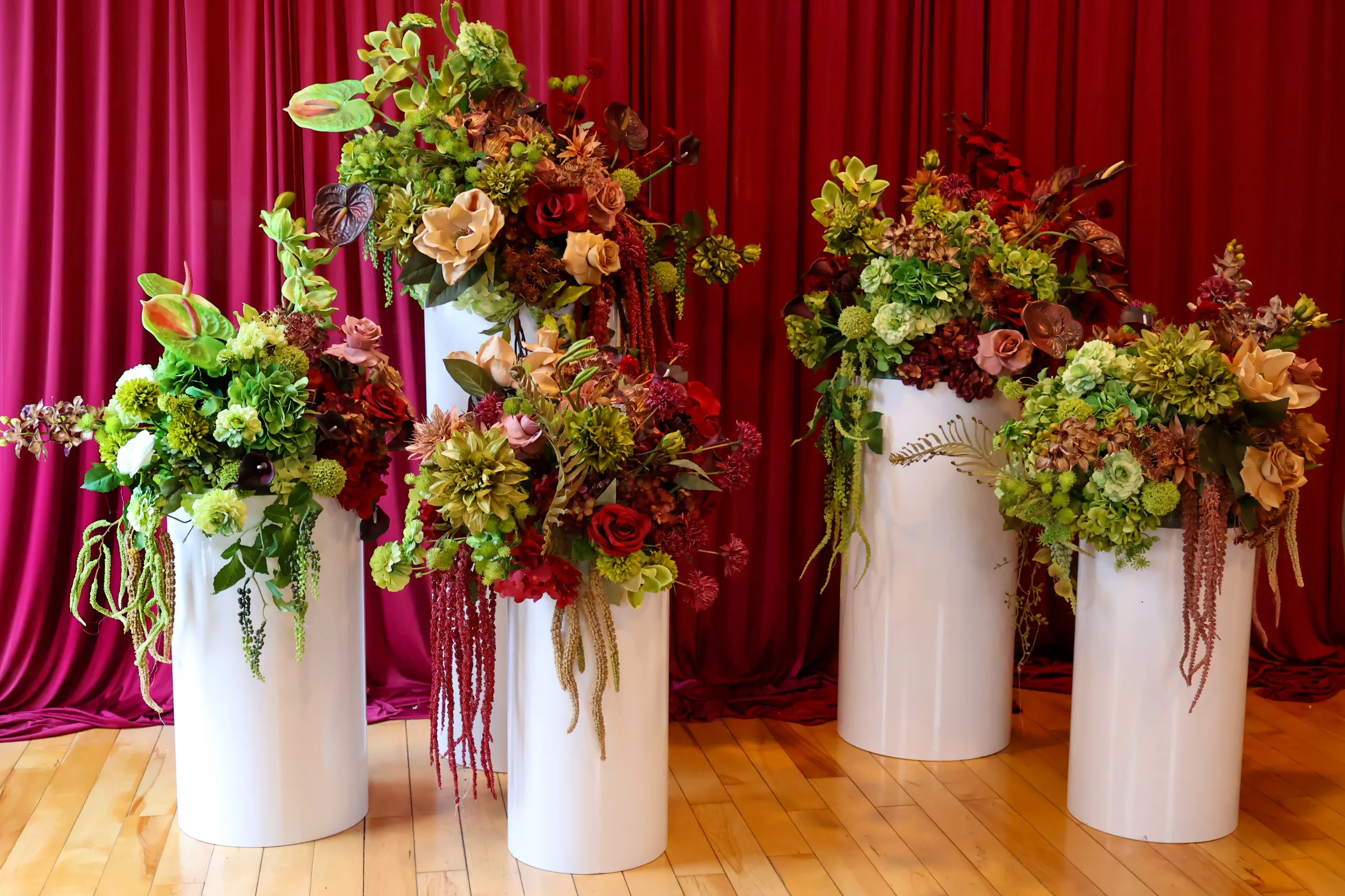 Merlot & Moss Collection - 5 Piece Luxe Pedestal Set