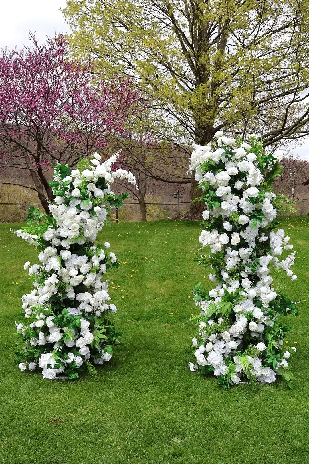 Forever Timeless Pillars (Arbor)