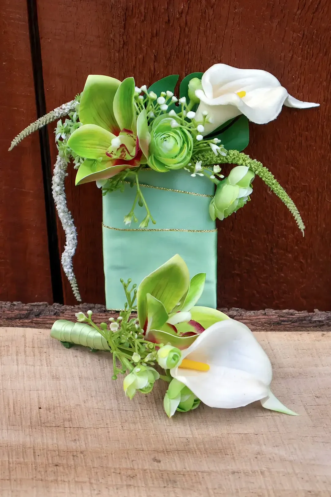 Modern Muse - Boutonniere