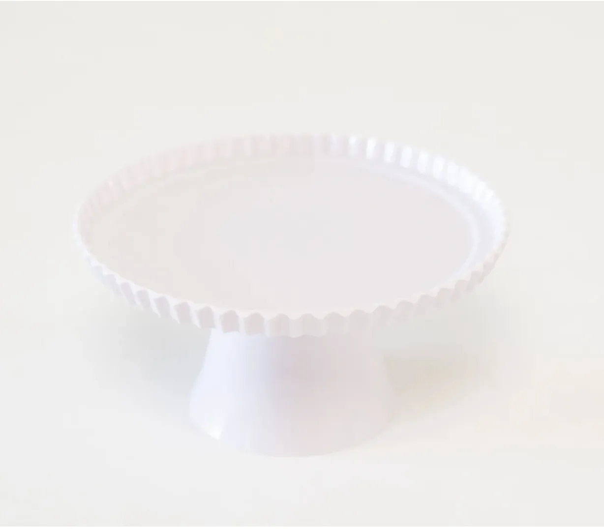 White Cake Stand (Plastic)