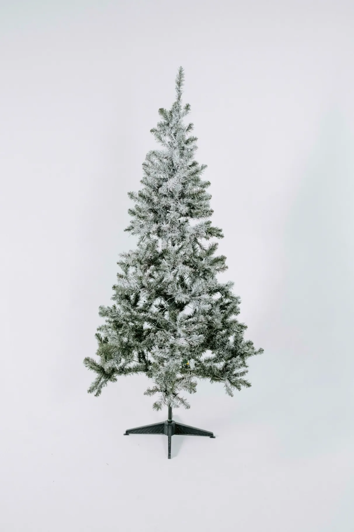 Christmas Tree (K)
