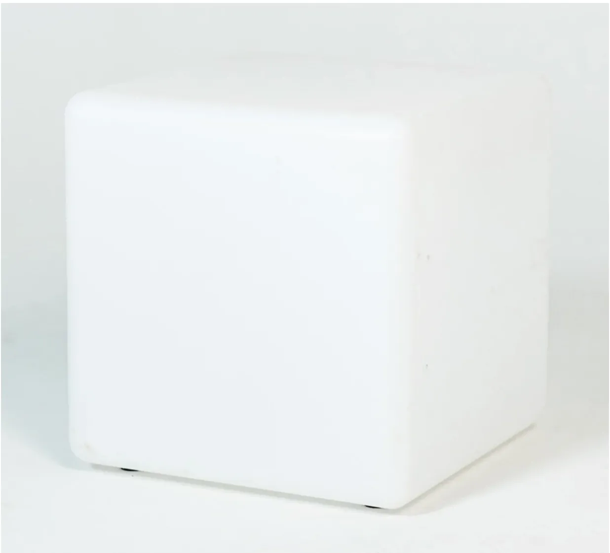 White Cube (Plastic, LED Light) 