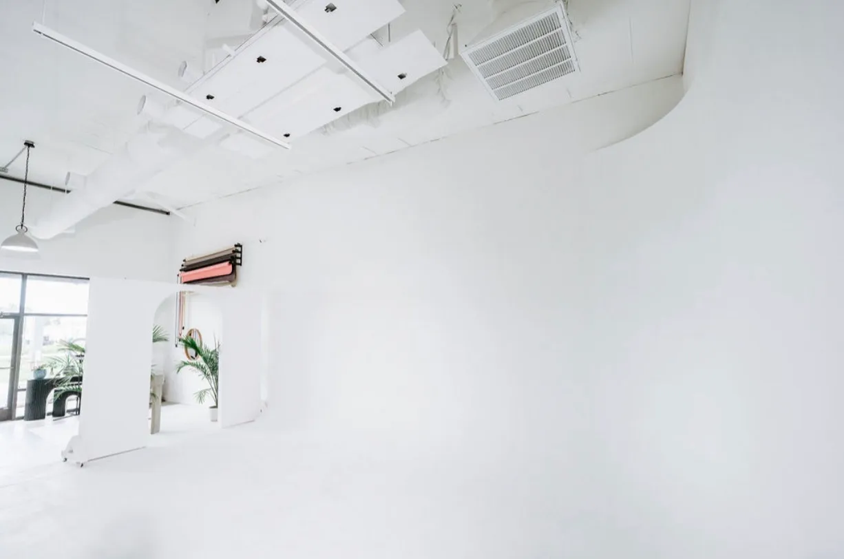 Cyclorama Wall