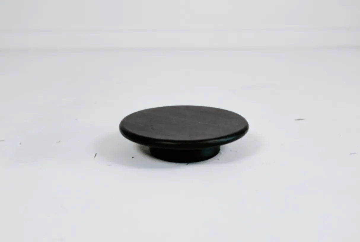 Black Cake Stand